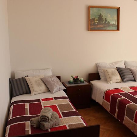 Apartmani Polonijo Nada Krk Town Esterno foto