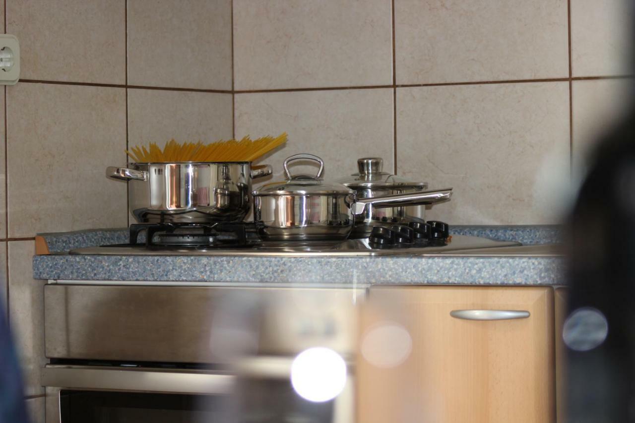 Apartmani Polonijo Nada Krk Town Esterno foto