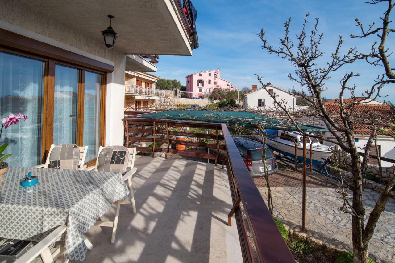 Apartmani Polonijo Nada Krk Town Esterno foto